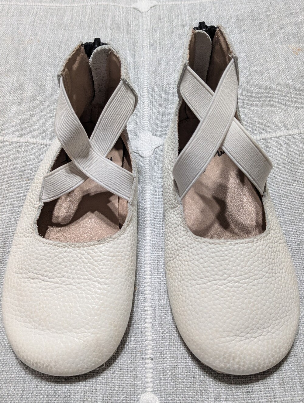 Monkey Feet Girl's Cross-Strap Ballet Flats